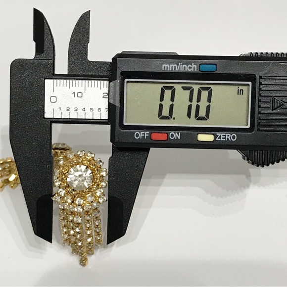 Vintage Best in Show Blue Ribbon Clear Rhinestone Chandelier Clip On Earrings - Picture 14 of 15